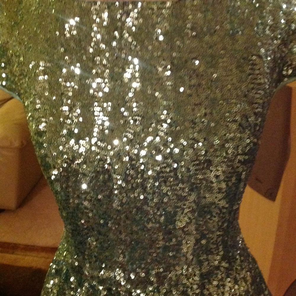 Women dress by Arden B green size 6 - Picture 6 of 7